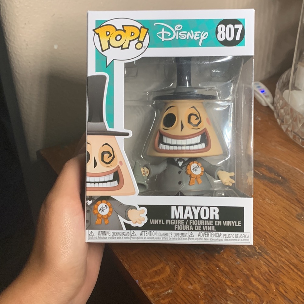 OTO 👀 Nightmare before Christmas funko pop!